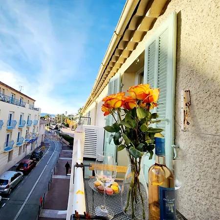Baie Bleue Saint-raphael Your Hoste Helper 아파트 Saint-Raphaël